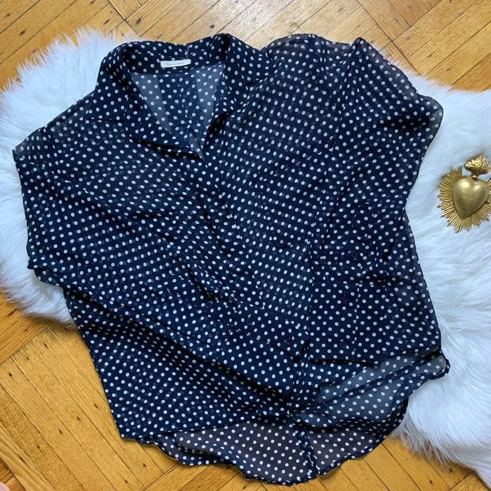Tea n Rose Sheer Button-down Blouse - Picture 2 of 5